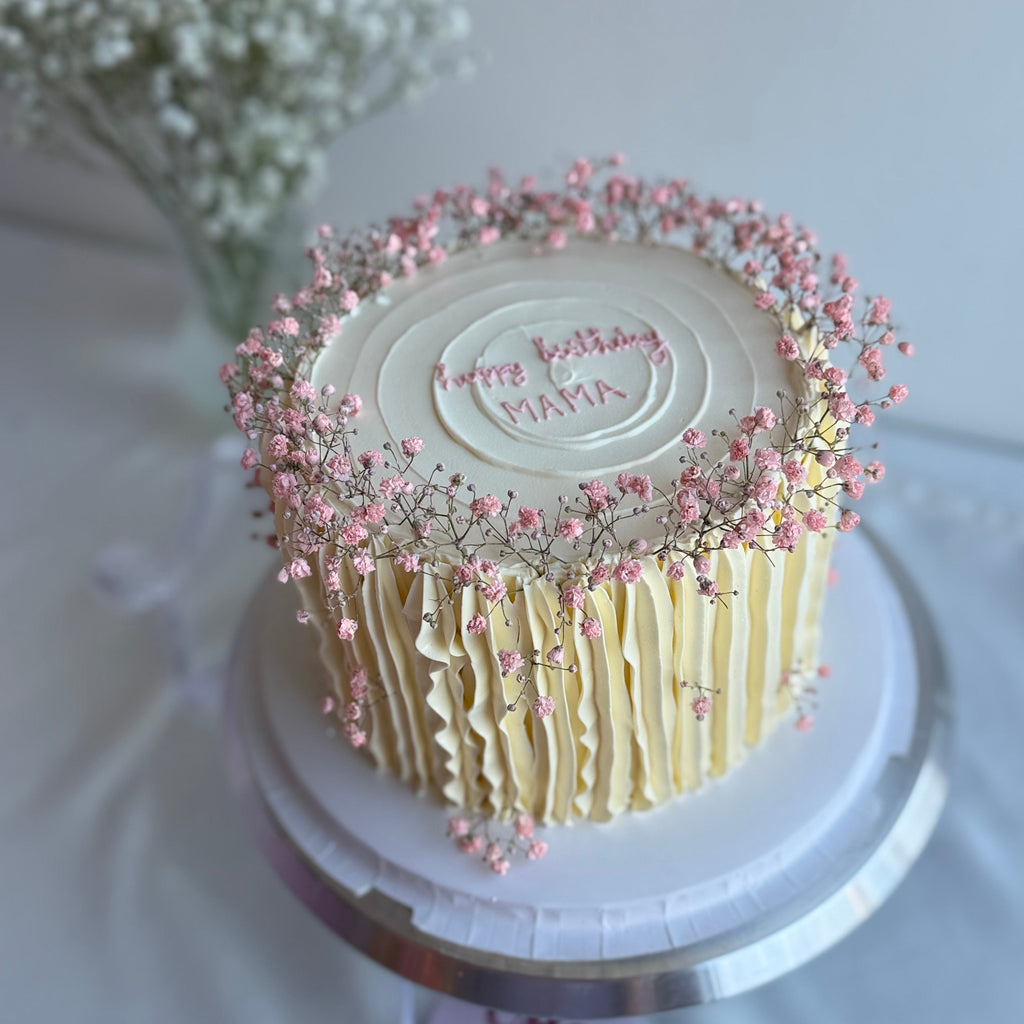 Creme Eleganz mit rosa Schleierkraut